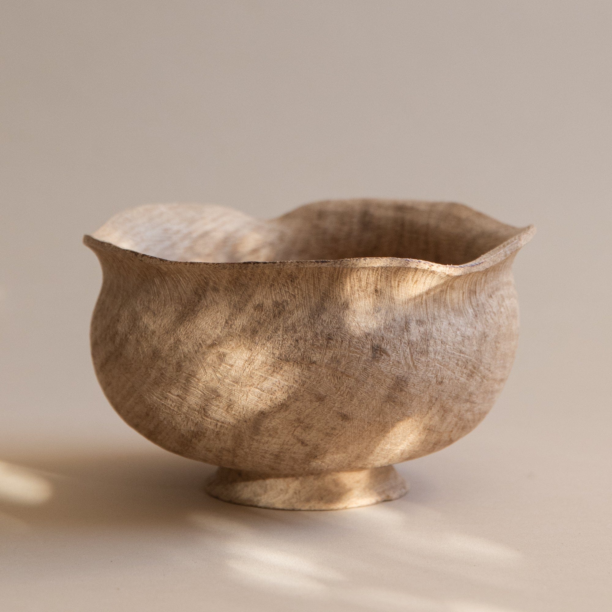 Jamie Gaunt Trays + Catchalls Oak / Small Stone Bowl in Oak
