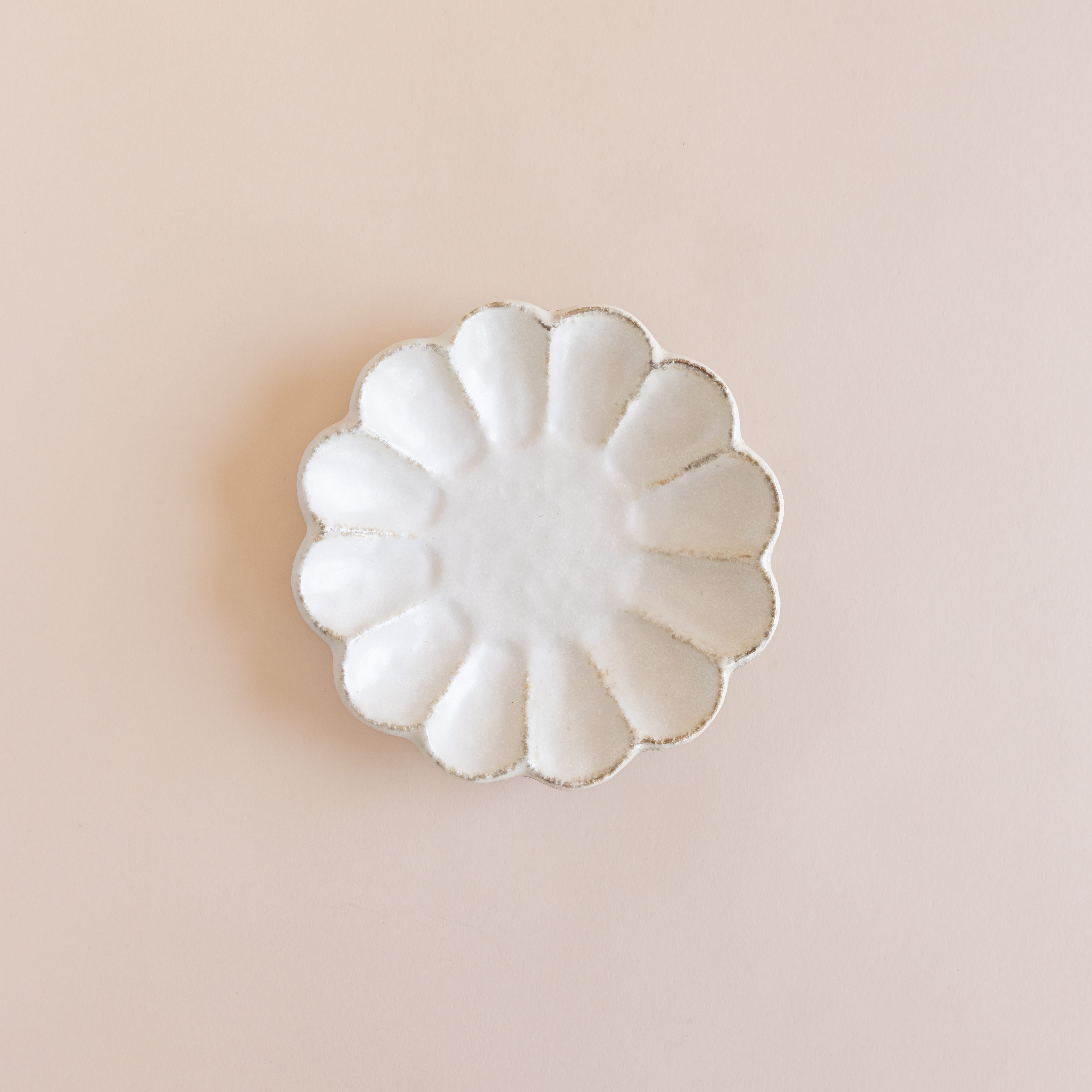 Kanesho Toki Dinnerware White / Appetizer - 6.25" Rinka Plates
