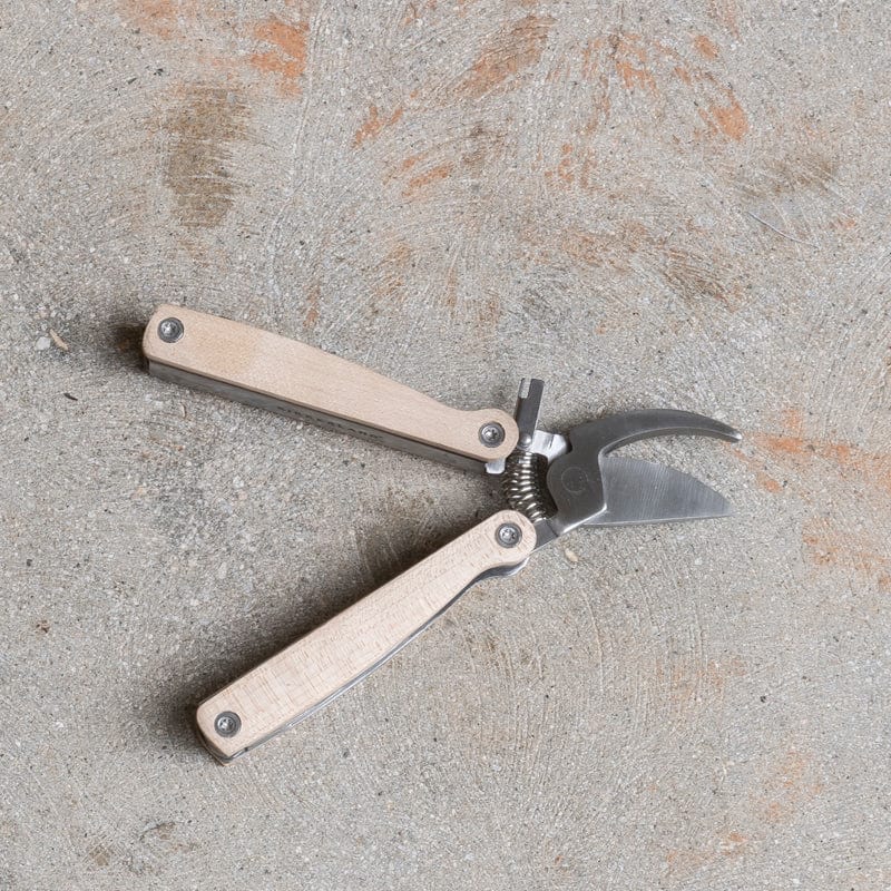 KIKKERLAND Garden Tools + Objects Pruner Multi-Tool