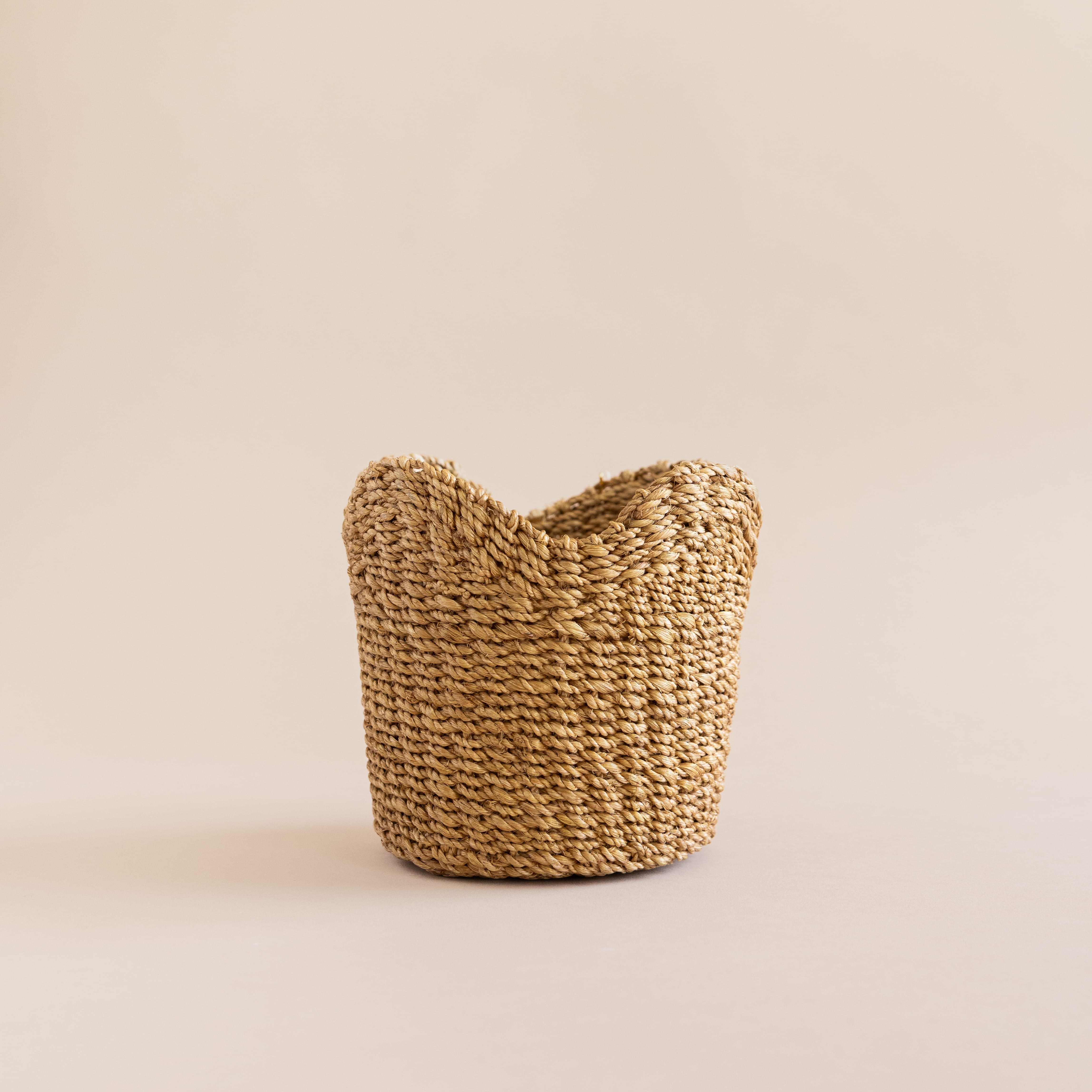 LIKHÂ Baskets Toasted / Mini Scallop Basket