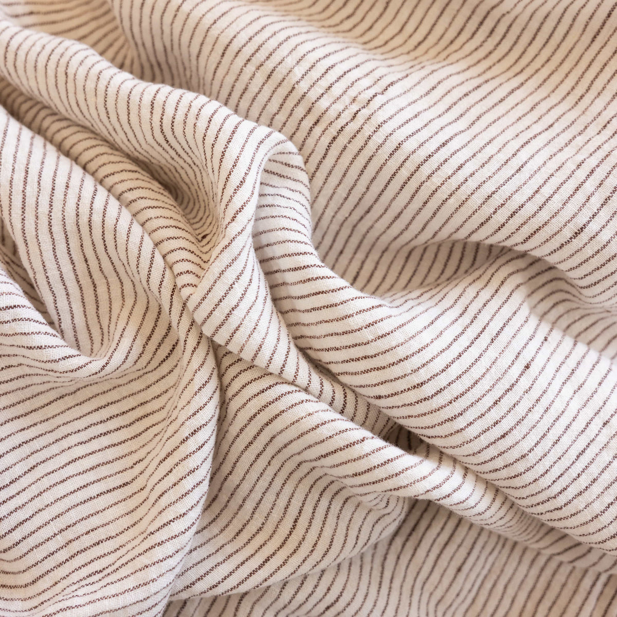 Linge Particulier Tablecloths Large -  63" x 118" / Chocolate Pinstripe French Linen Tablecloth