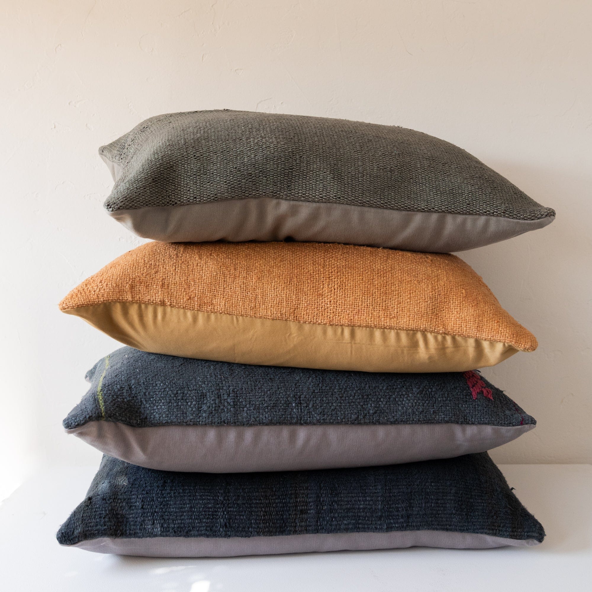 M-D Home Collection Pillows Hemp Pillow