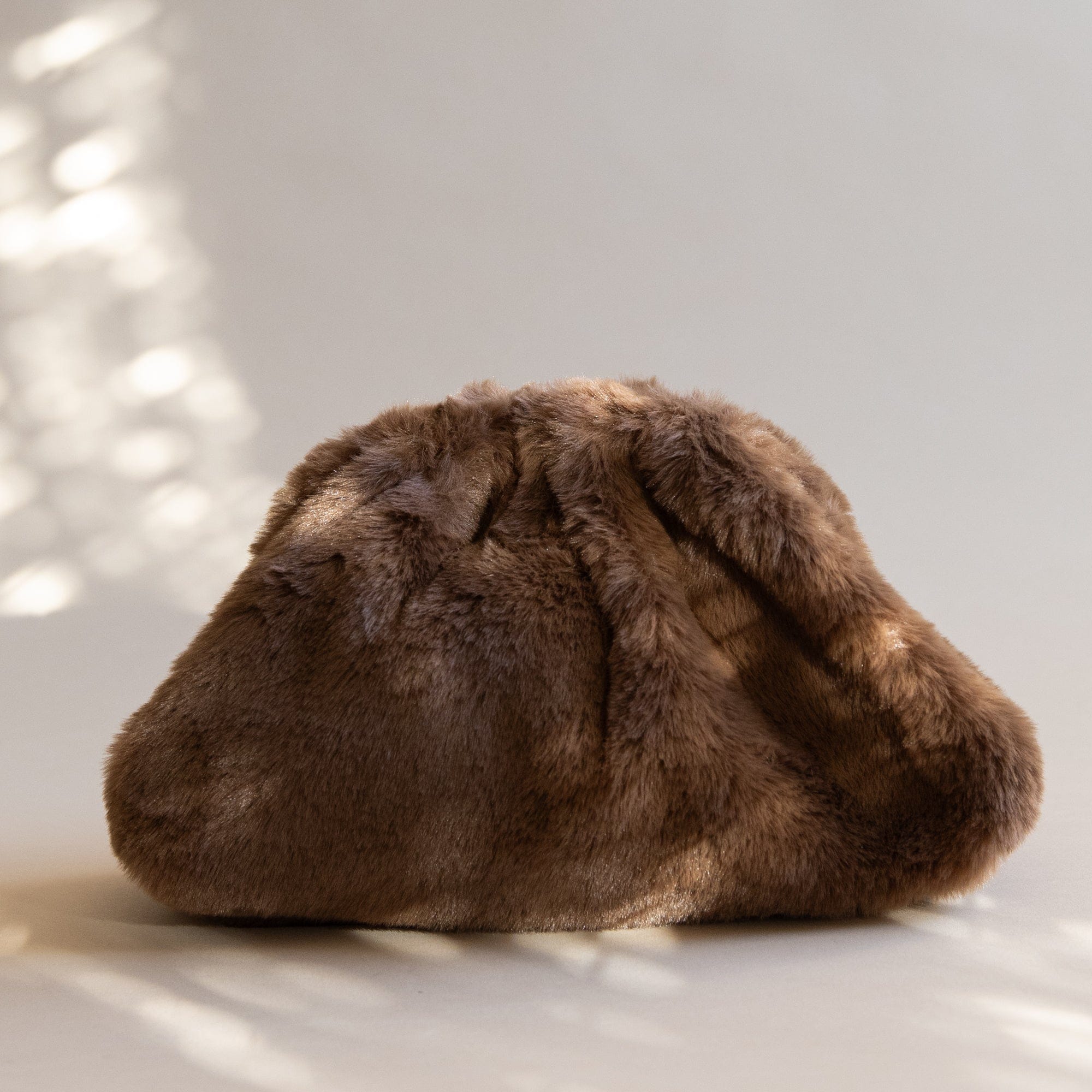 Clutch in Faux Fur