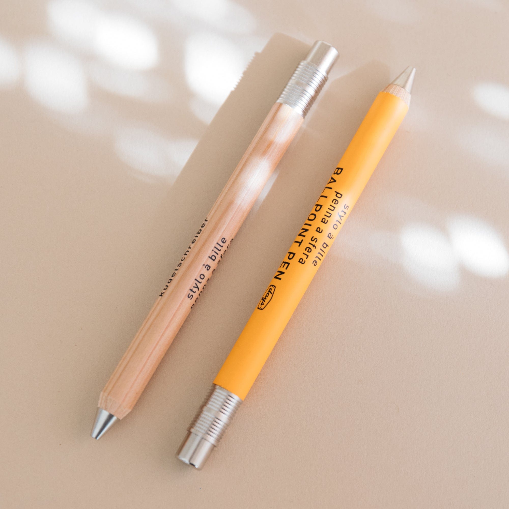 MARK'S Inc. Desktop Wood Ballpoint Pen