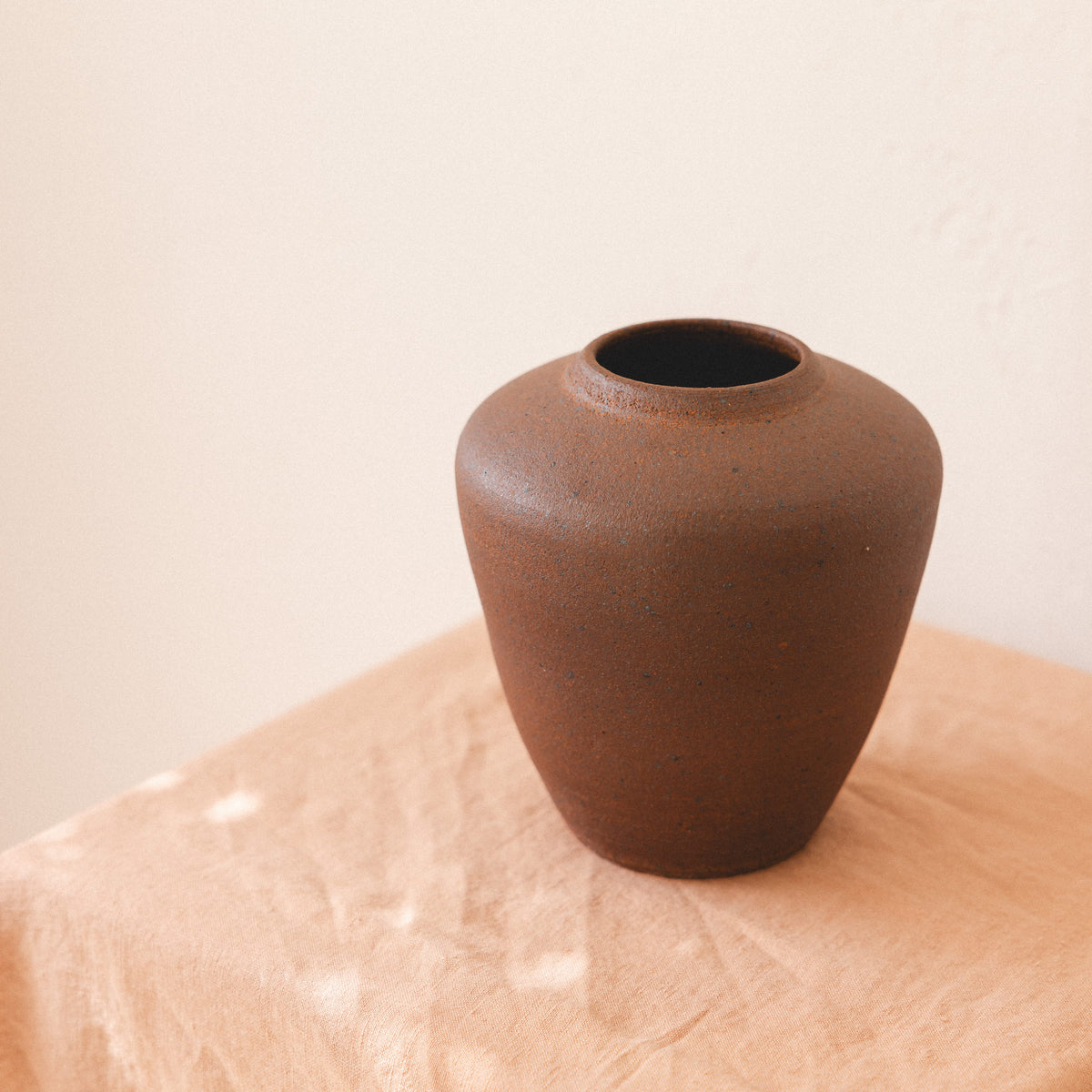 MH Ceramics Everyday Mesa Sydney Vase