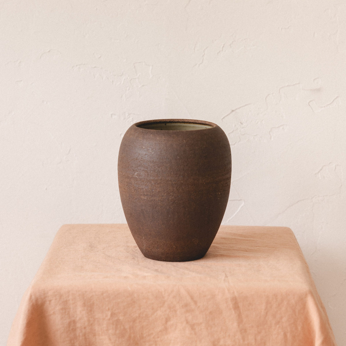 MH Ceramics Everyday Robin Vase