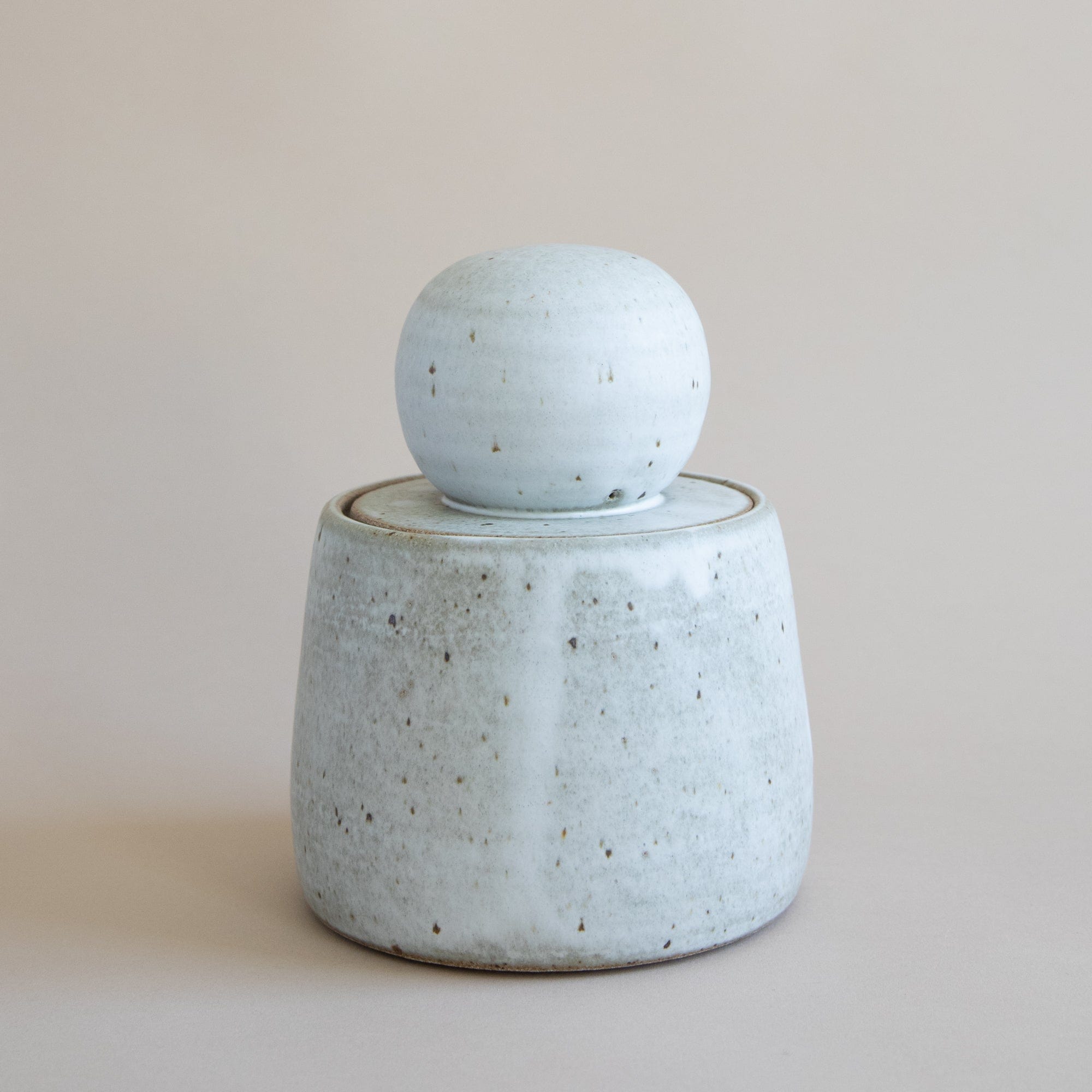 MH Ceramics Trays + Catchalls Alabaster / Large Stash Jars