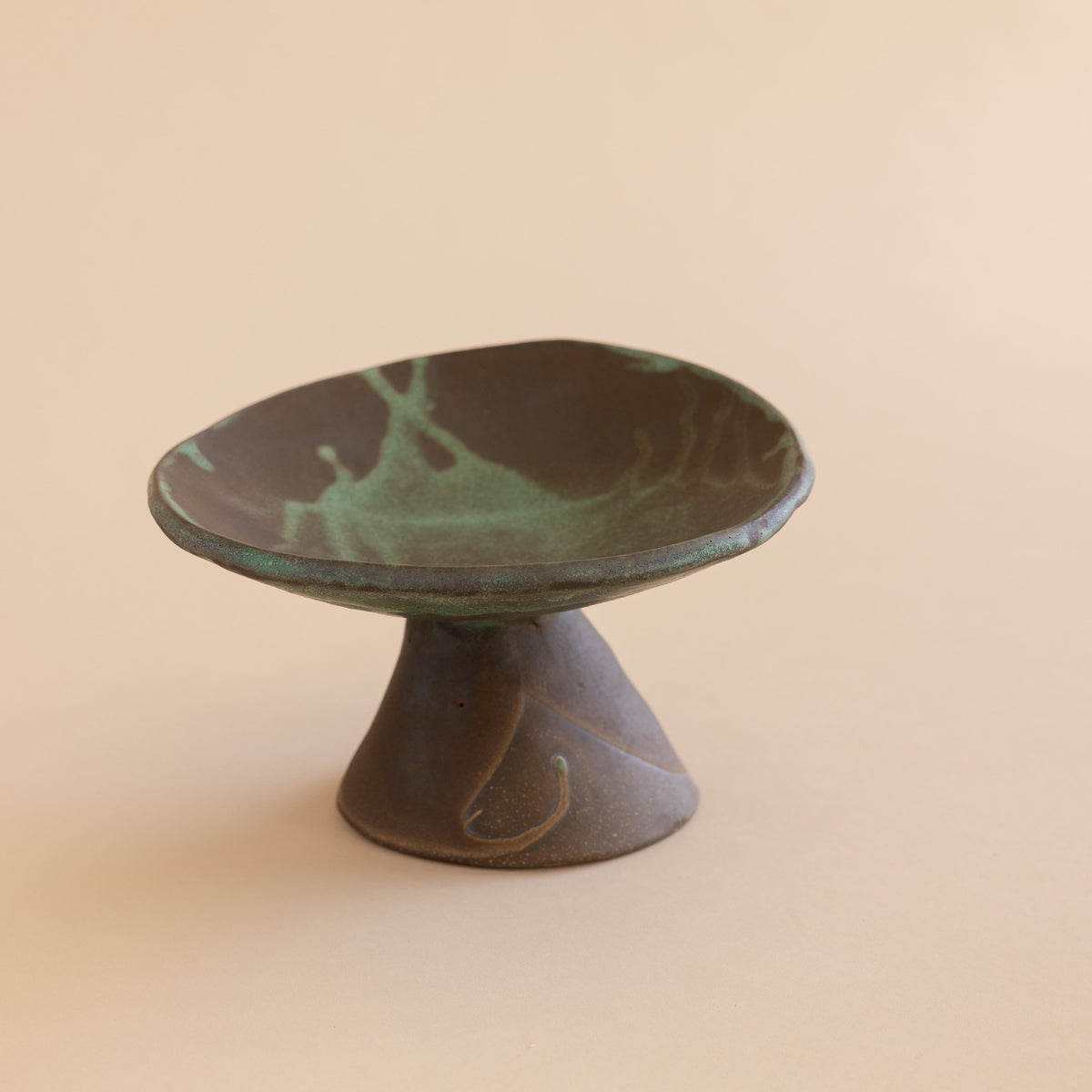 Mondays Trays + Catchalls Ceramic Pedestal Bowl