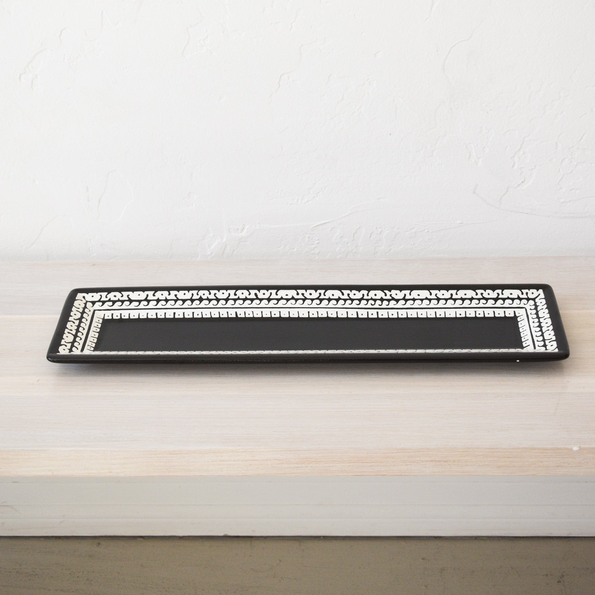 ONORA Trays + Catchalls Black Long Hand-Painted Tray