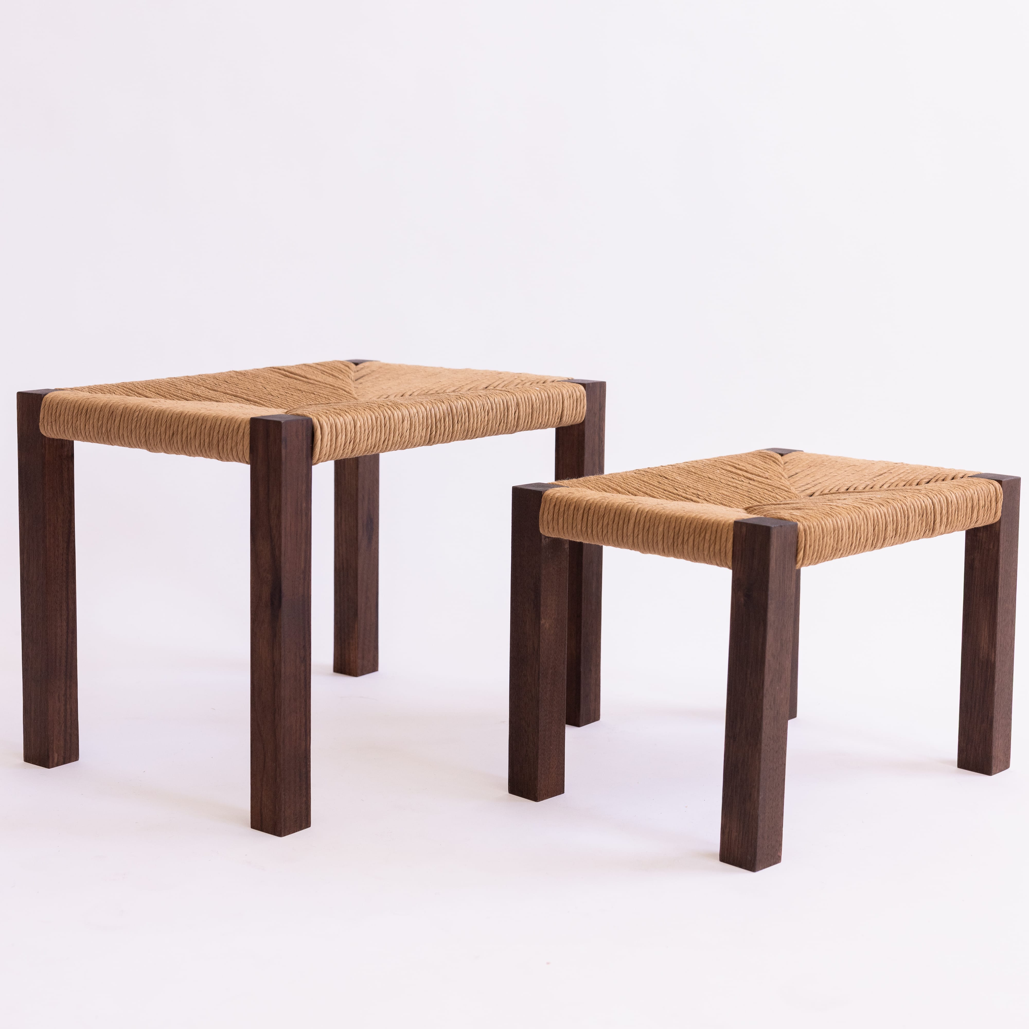 Paz Mastora Seating Walnut / Small Woven Stool