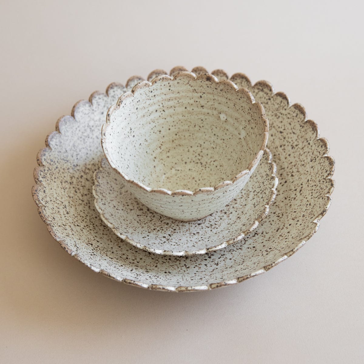 Rory Pots Dinnerware Ceramic Petal Collection