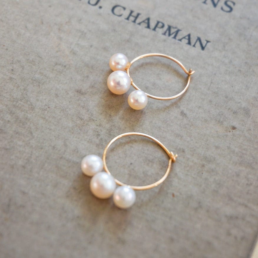 Saskia Diez Earrings Individual Pearl Hoops with Rose Pearls by Saskia Diez