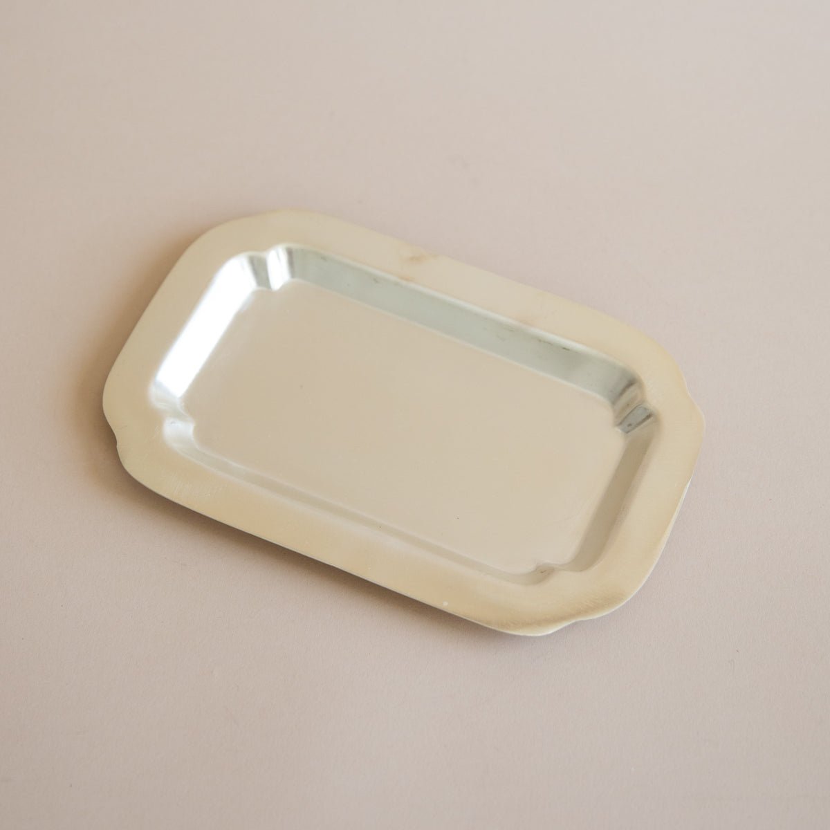 Scalloped Tray - +COOP