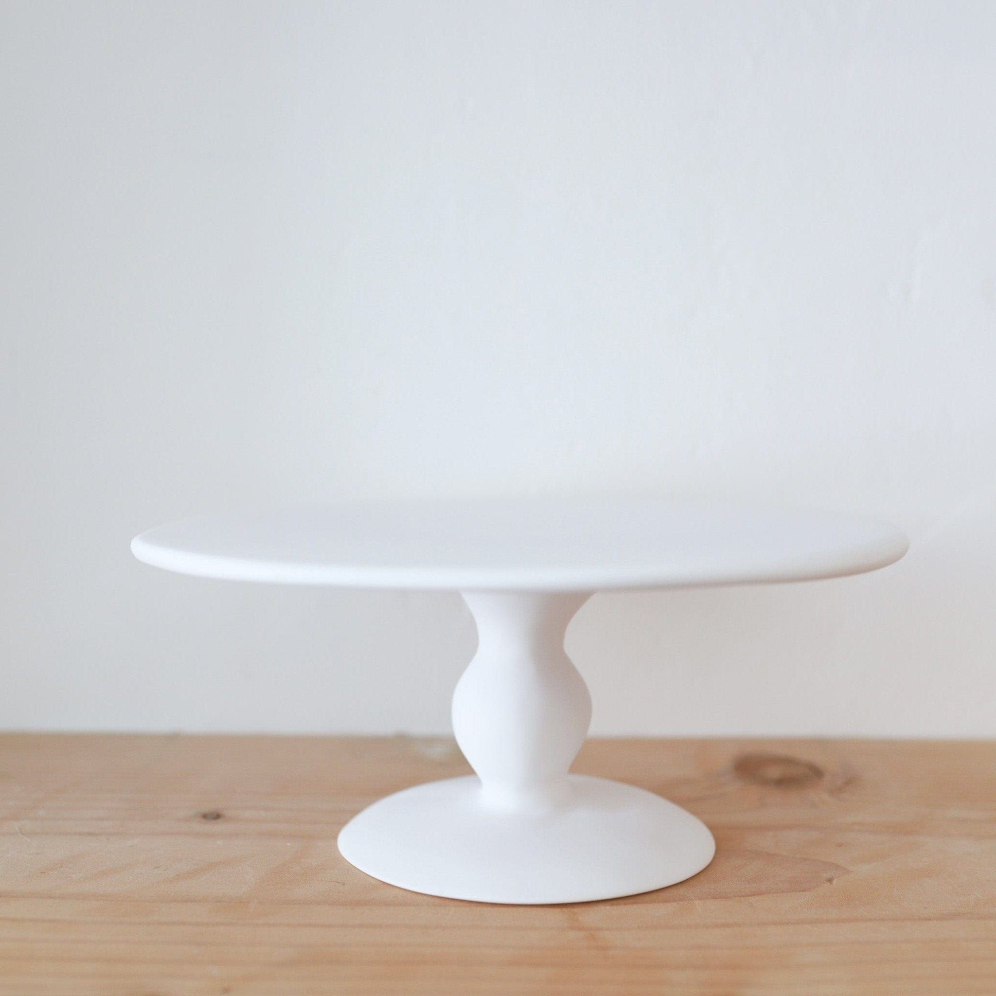 TINA FREY Serveware Large Pedestal Cake Stand by Tina Frey