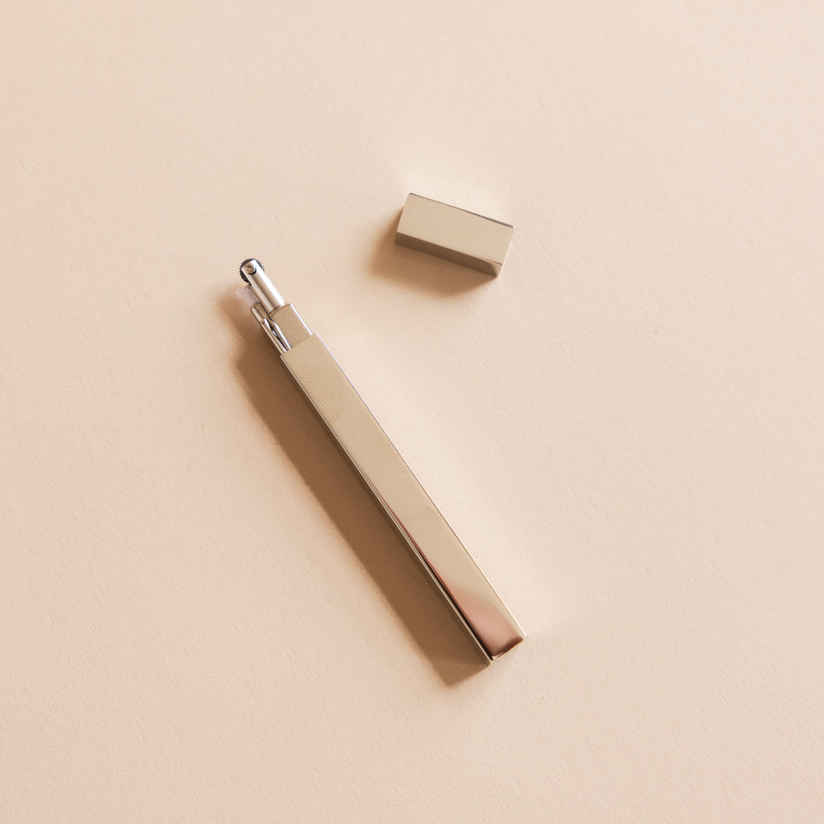 Tsubota Pearl Lighters + Matches Silver Queue Lighter