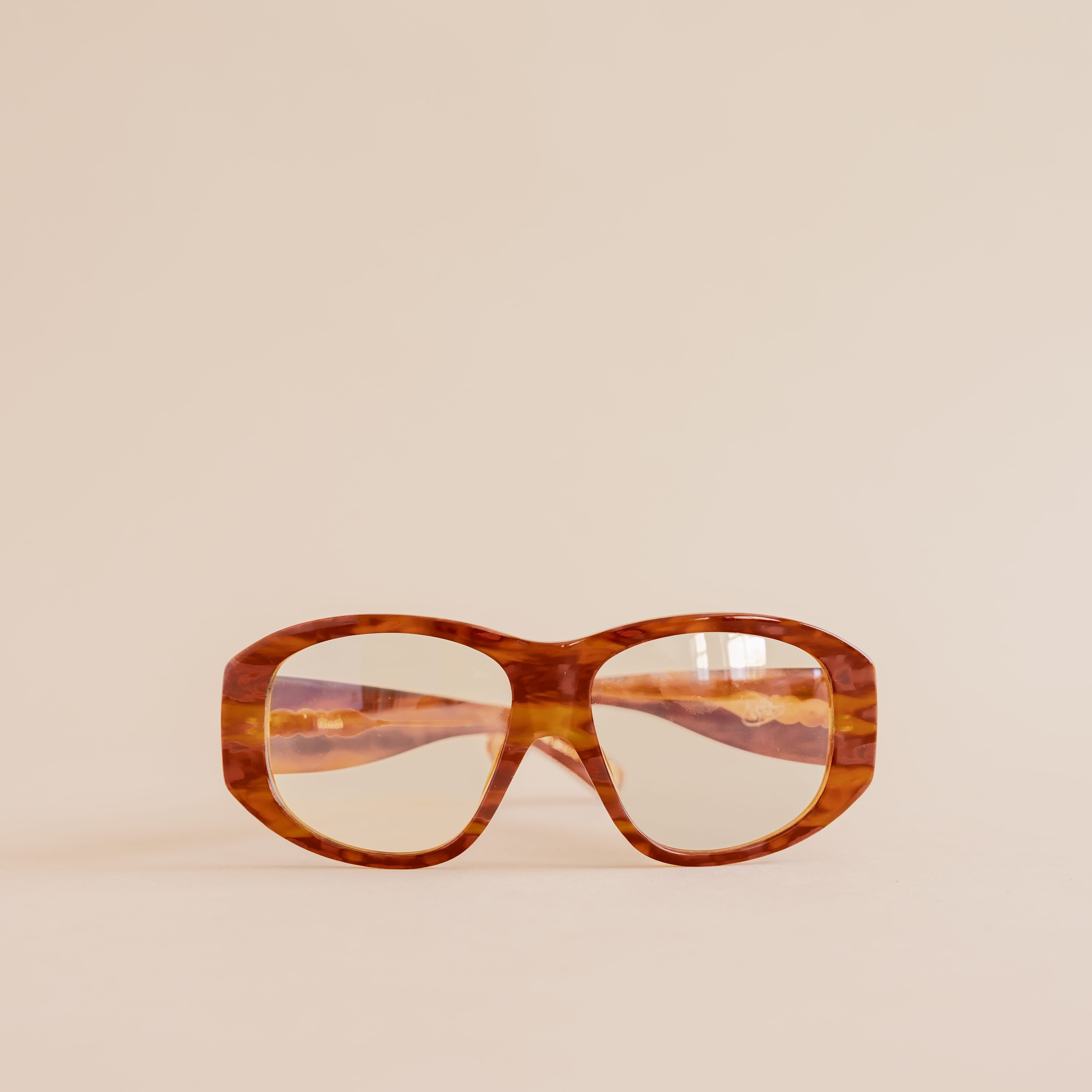 VADA Eyewear Burlwood Eartha Sunglasses by VADA