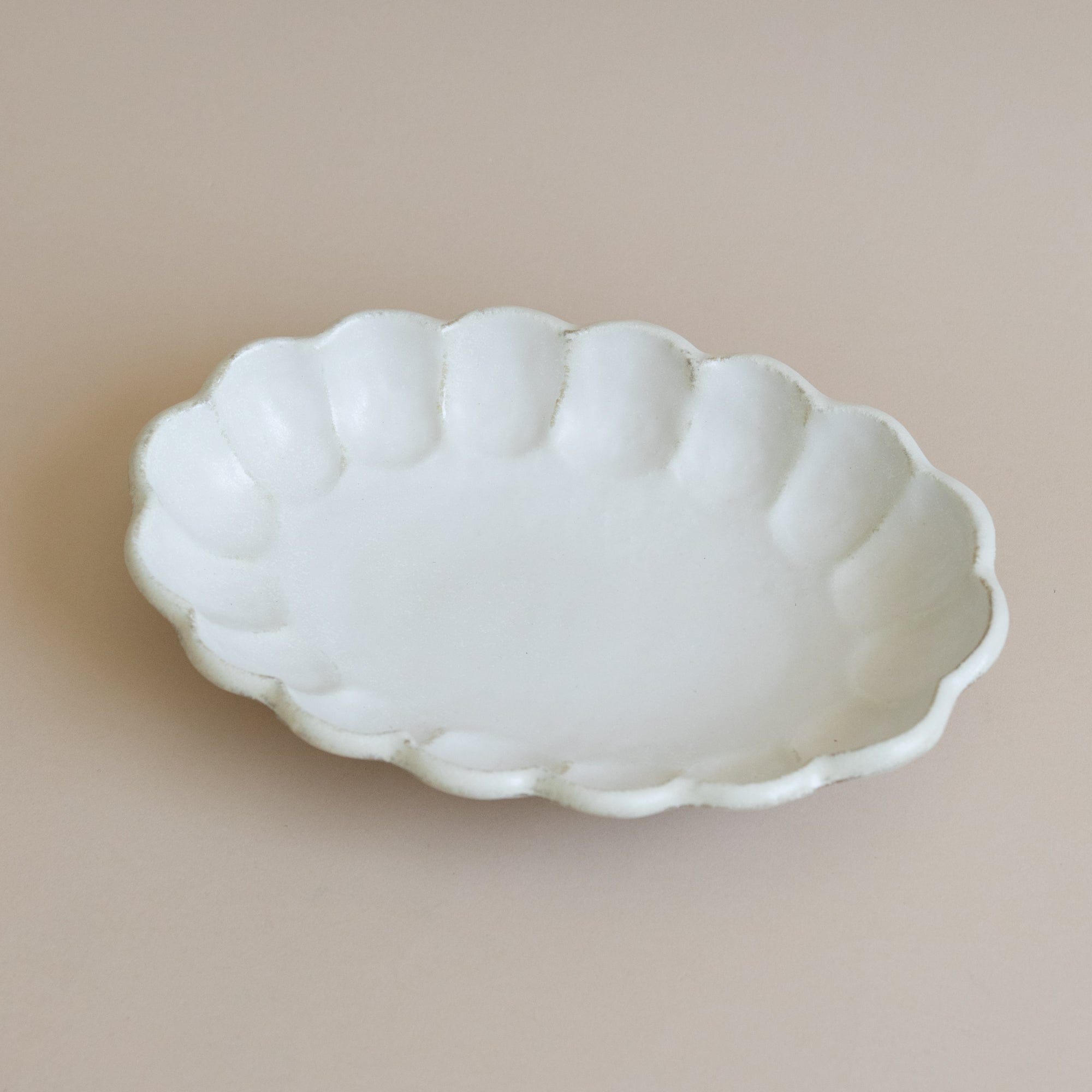 YAMANI Serveware Rinka Oval 7.25 Serving Bowl